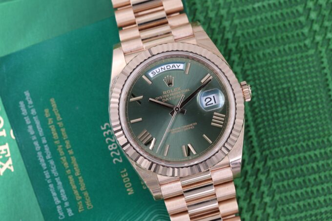 Rolex Day-Date 228235 Green Dial NEW
