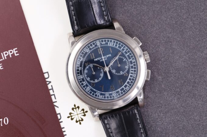 Patek Philippe Chronograph 5070G Blue Dial Full Set