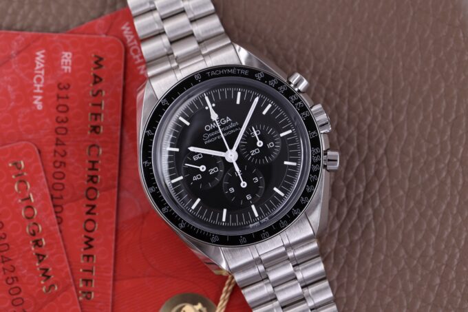 Omega Speedmaster Professional Moonwatch NEW 310.30.42.50.01.001