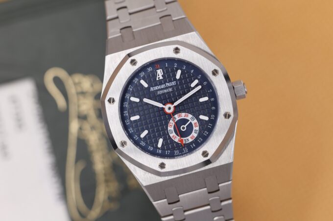 Audemars Piguet Royal Oak Annual Calendar 25920ST Box & Paper Unpolished