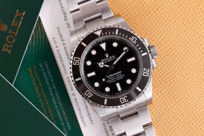 Rolex Submariner 124060LN Like New