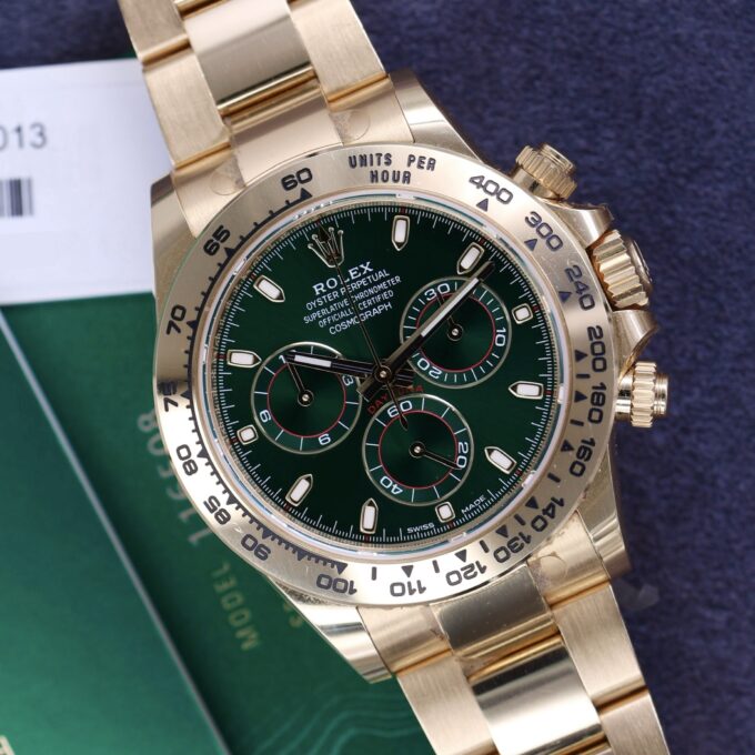 Rolex Daytona 116508 Green Dial Excellent Condition Some Stickers 2021