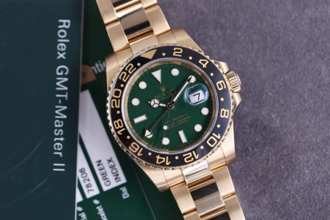 Rolex GMT-Master II 116718LN Green Dial Full Set 2008