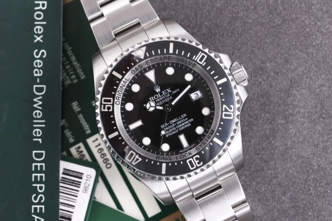 Rolex Sea-Dweller Deepsea 116660 Full Set Excellent Condition